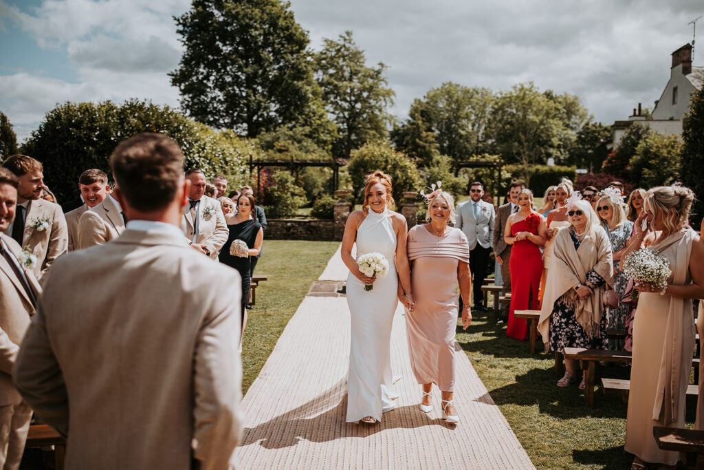 MELISSA + TROY